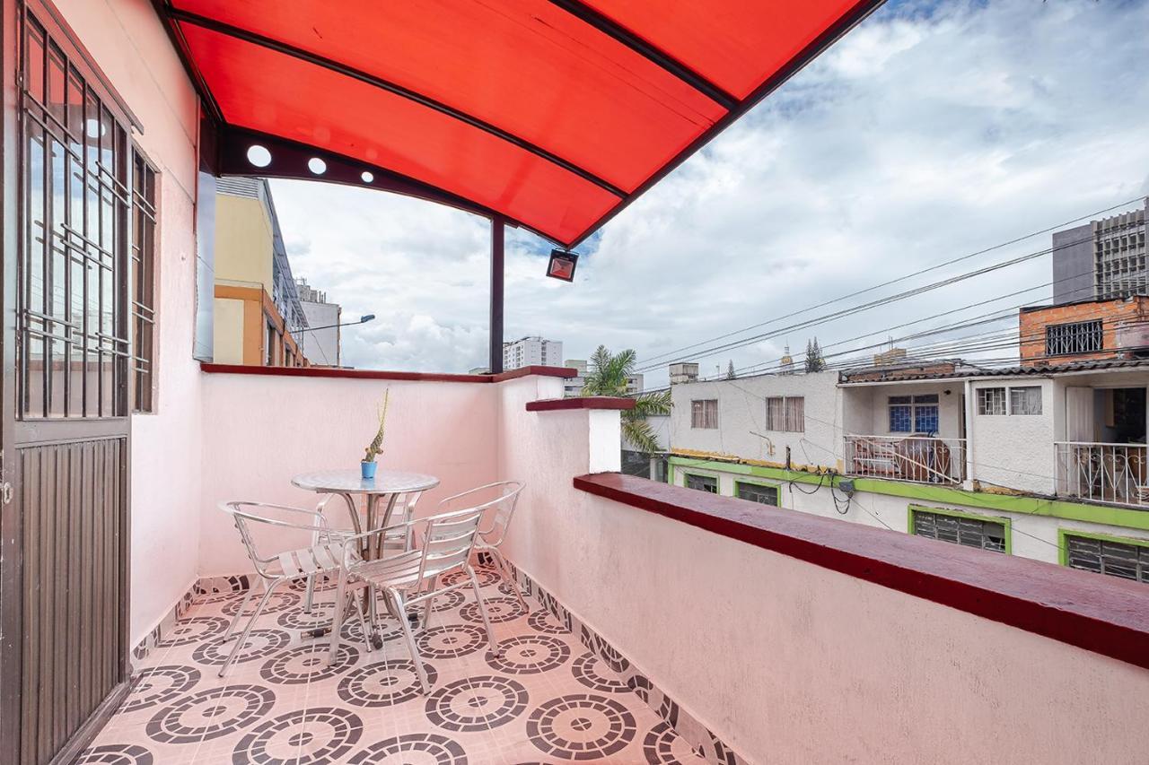 Ayenda Castillo Real 1521 Bucaramanga Luaran gambar