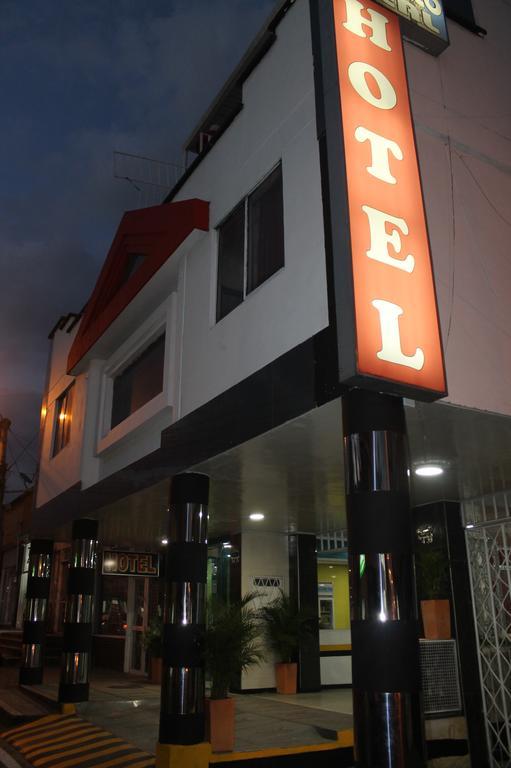 Ayenda Castillo Real 1521 Bucaramanga Luaran gambar