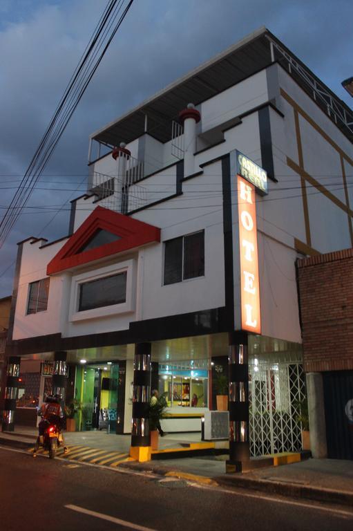 Ayenda Castillo Real 1521 Bucaramanga Luaran gambar
